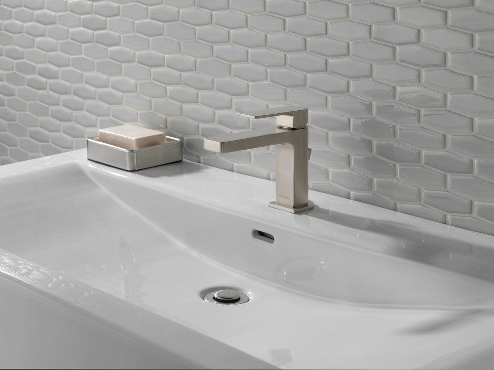 Delta Xander Single Handle Bathroom, Brushed Nickel, P1519LF-BN
