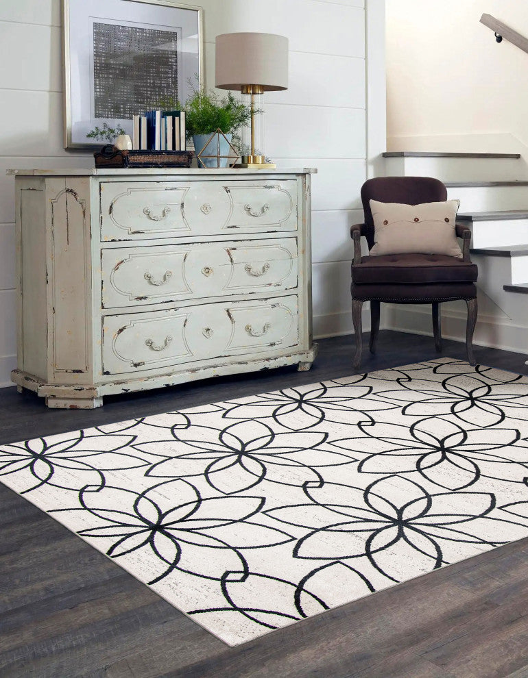 Aqua Terali Area Rug, Ivory, 8'x10'