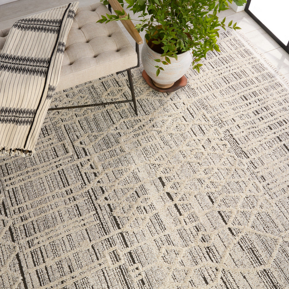 Jaipur Living Caiya Trellis Cream/ Gray Area Rug 4'X6'