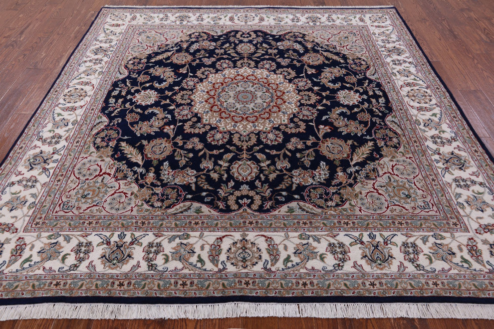 8' Square Persian Nain Handmade Wool and Silk Rug Q9321