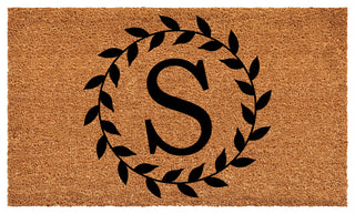 Calloway Mills Laurel Wreath Doormat, Letter S