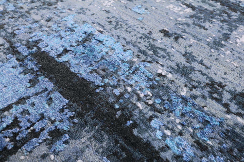 Modern Hand Knotted Wool and Silk Rug 6' 2" X 9' 2" Q7141