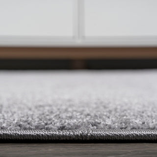 Haze Solid Low-Pile Gray 8' Round Area Rug