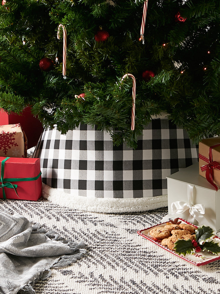 Holiday Tree Collar Black And White Buffalo Check