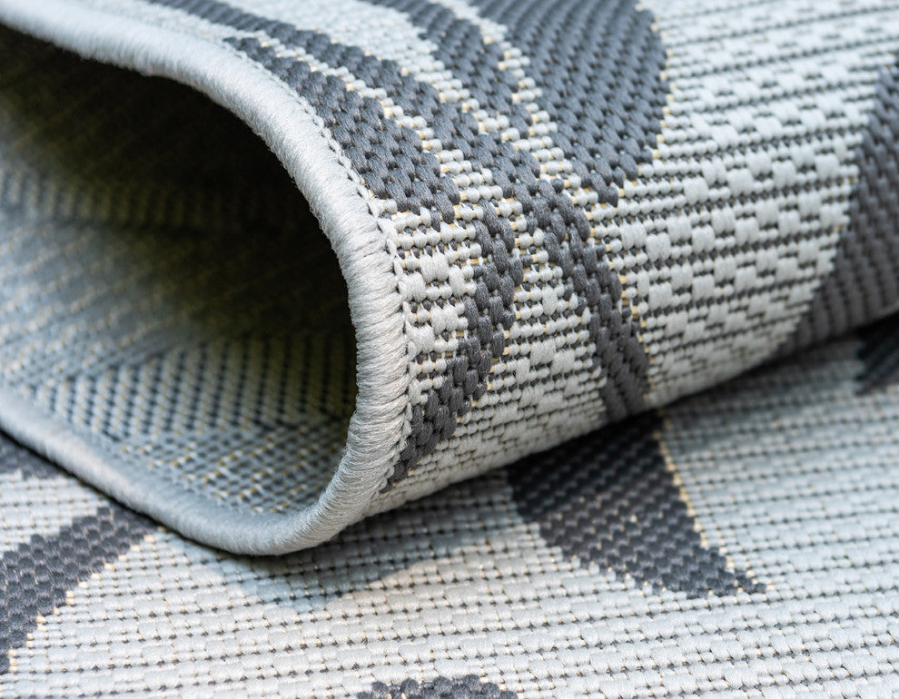 Unique Loom Gray Victorian Outdoor 2'x6' Runner Rug