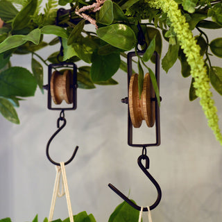 2 Piece Retro Rustic Hay Pulley Hook