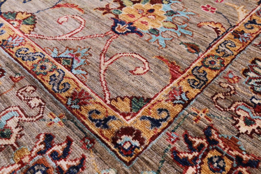 5' 2" X 6' 10" Persian Tabriz Hand Knotted Wool Rug Q7657