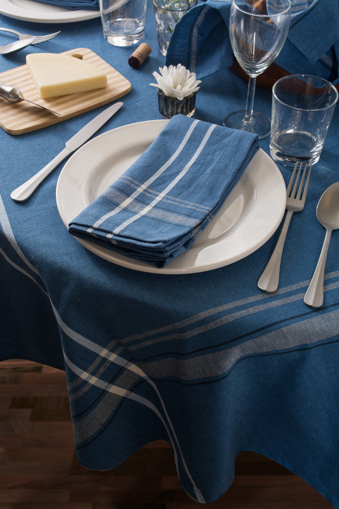 DII Blue French Chambray Tablecloth 70" Round