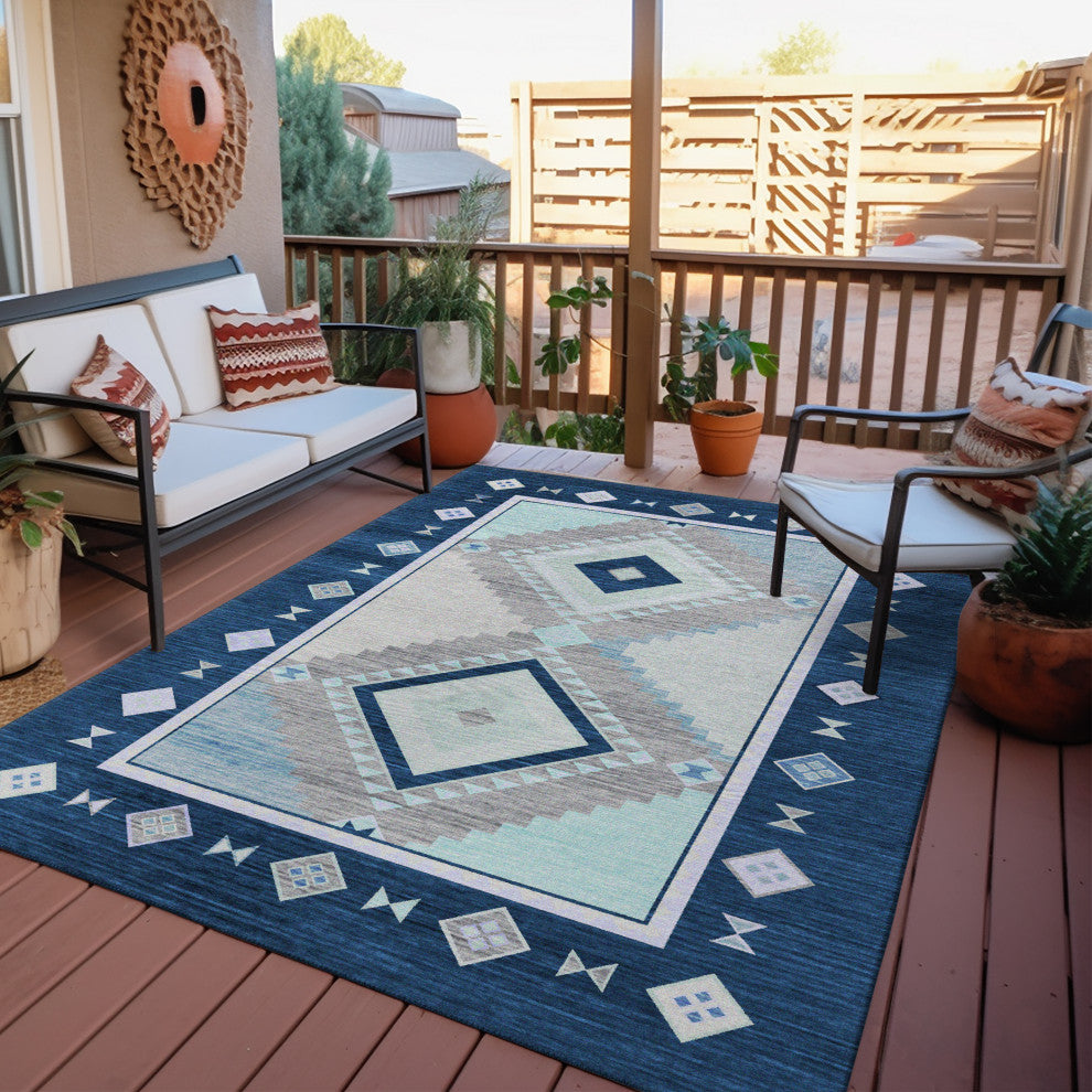 Indoor/Outdoor Phoenix PH2 Denim Machine Washable 5' x 7'6" Rug
