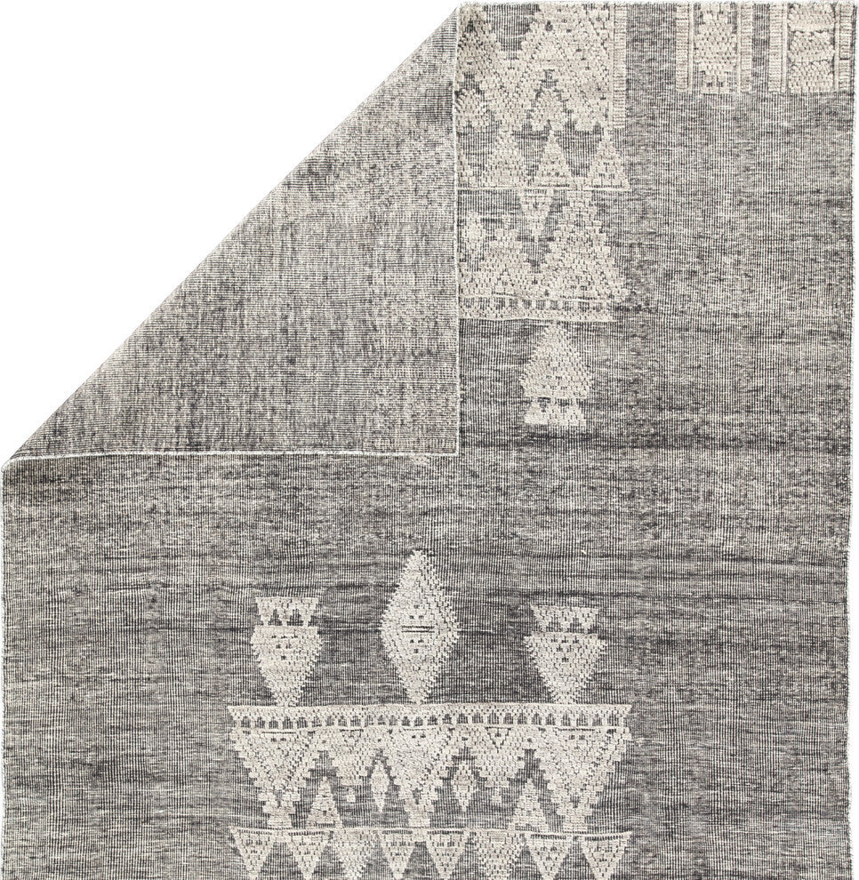 Jaipur Living Torsby Hand-Knotted Geometric Black/ Ivory Area Rug, 8'x10'