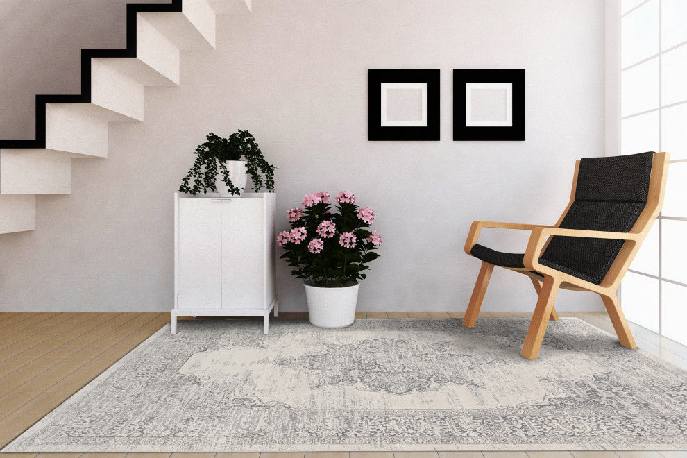 Imperial Ivory/Gray Area Rug, 3.11'x5.7'