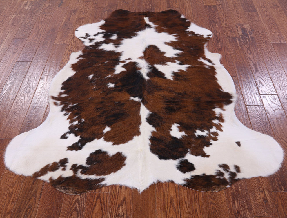 Natural Cowhide Rug 6' 2" X 5' 7" C1915