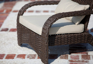 Deluxe Coconino Wicker Chair