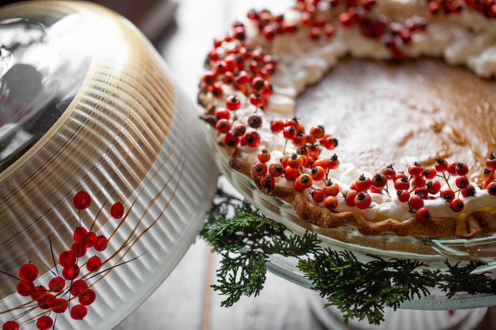 Berries 'n Branches Cake Dome