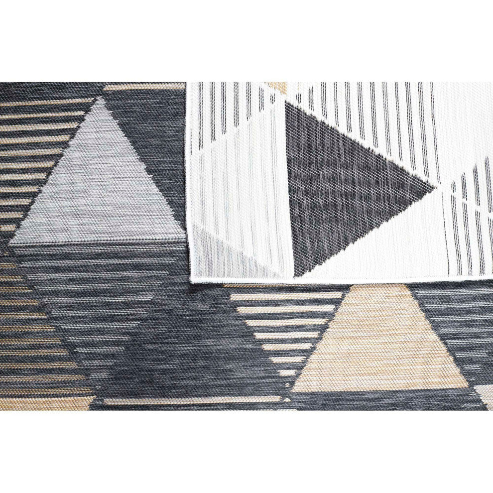 Plaza Triangles Reversible Indoor/Outdoor Area Rug, Charcoal, 3'3"x5'