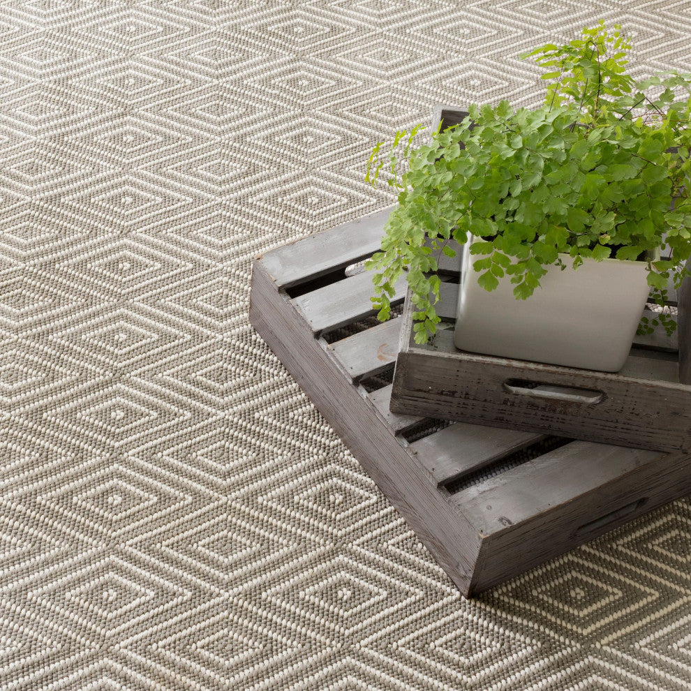 Dash & Albert Diamond Fieldstone/Ivory Indoor/Outdoor Rug, Grey, 2' x 3'
