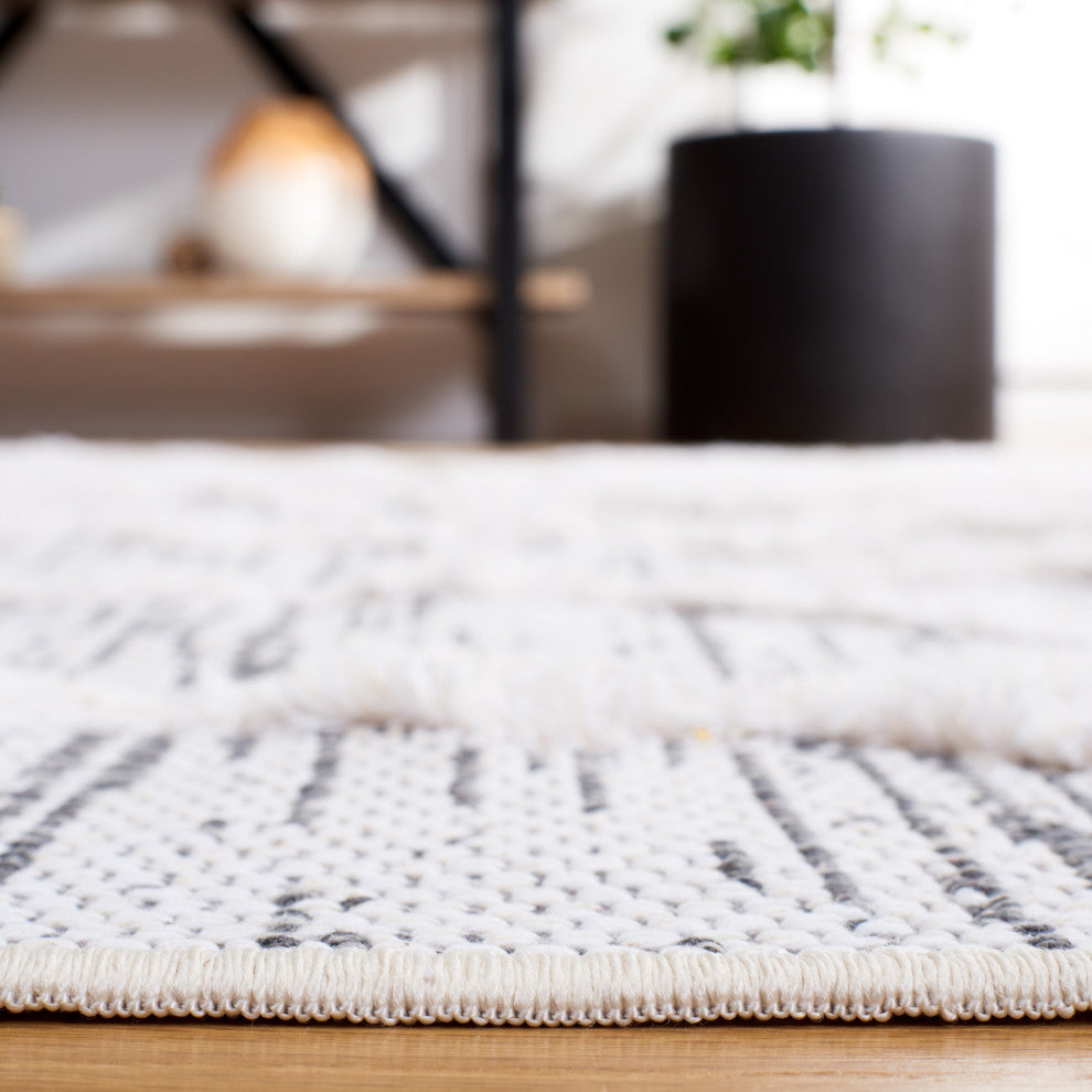 Safavieh Augustine Collection, AGT755 Rug