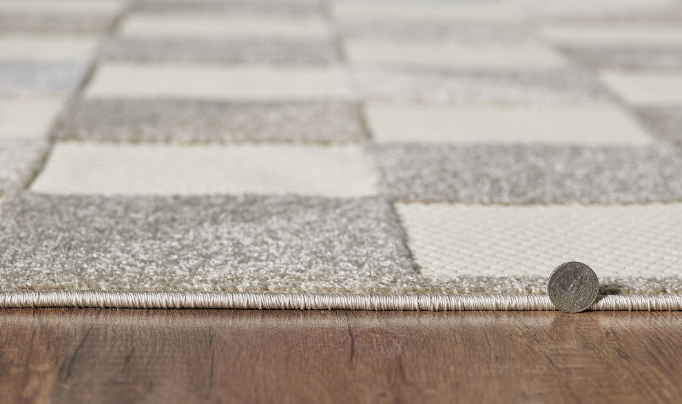 Calla Scope Indoor/Outdoor Rug, Grey, 6'7 X 9'