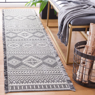Safavieh Augustine Collection, AGT506 Rug