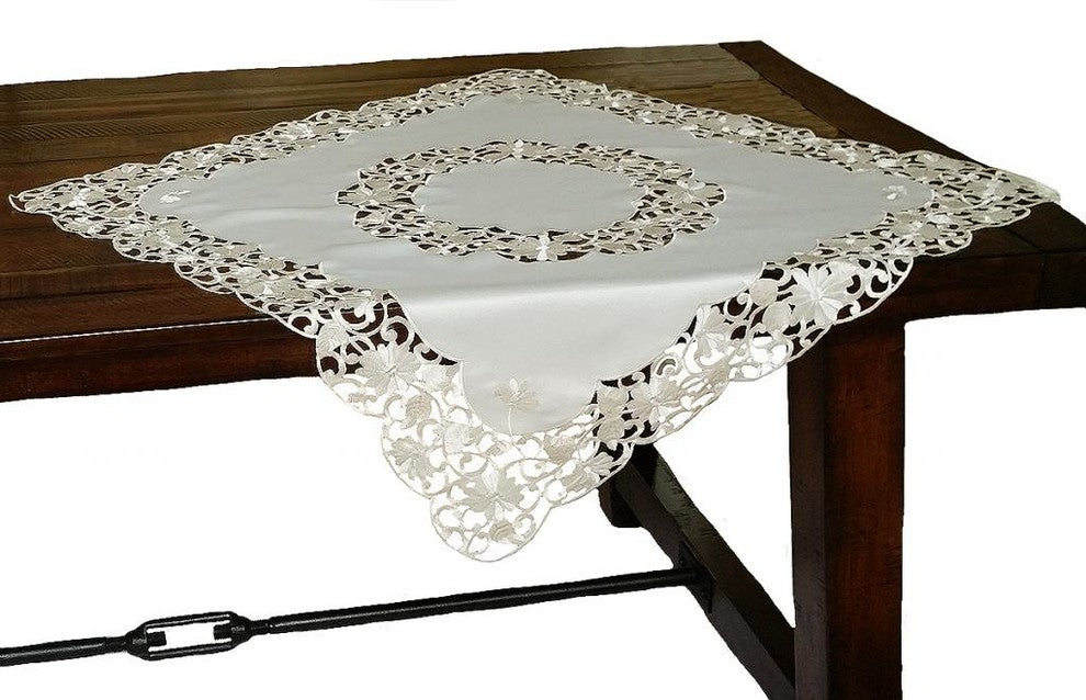 Daisy Lace Embroidered Cutwork 34"x34" Table Topper