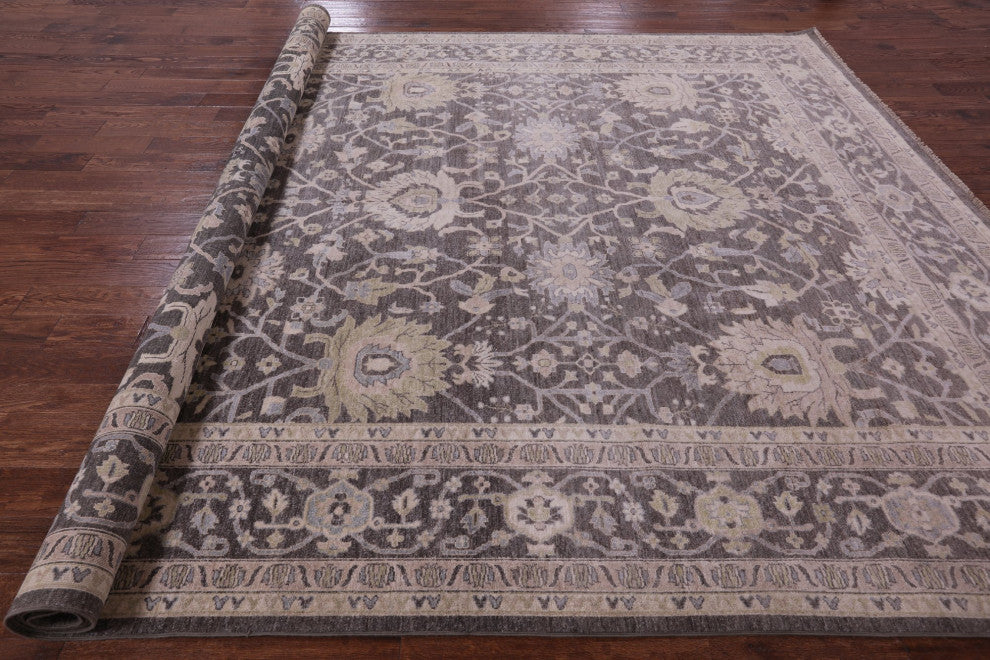 9' 9" X 13' 9" Peshawar Handmade Wool Rug Q9539