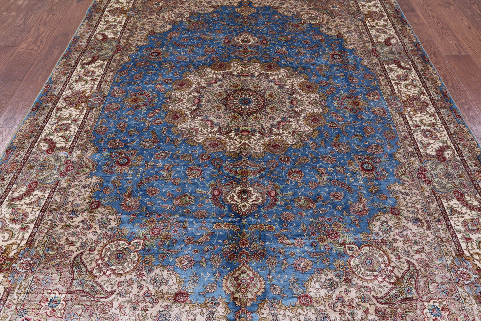 6' 0" X 9' 0'' Hand Knotted 100% Silk High End Persian Rug - Q4806