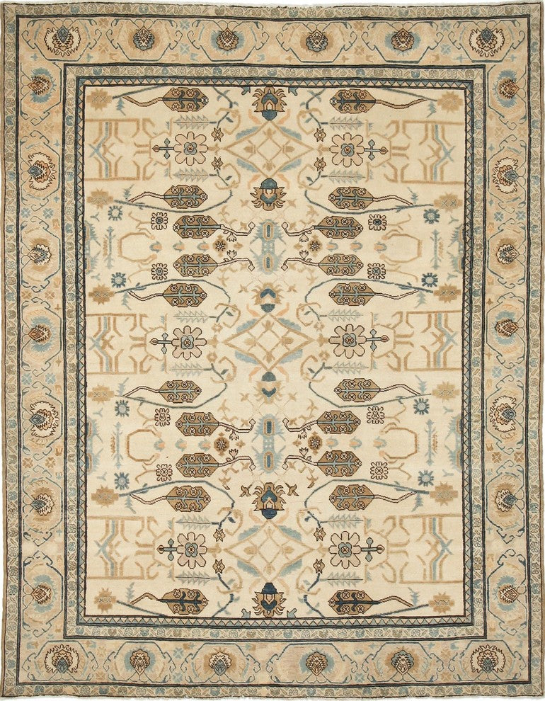 Peshawar Blake Ivory Hand-Knotted Rug, 7'10x9'10