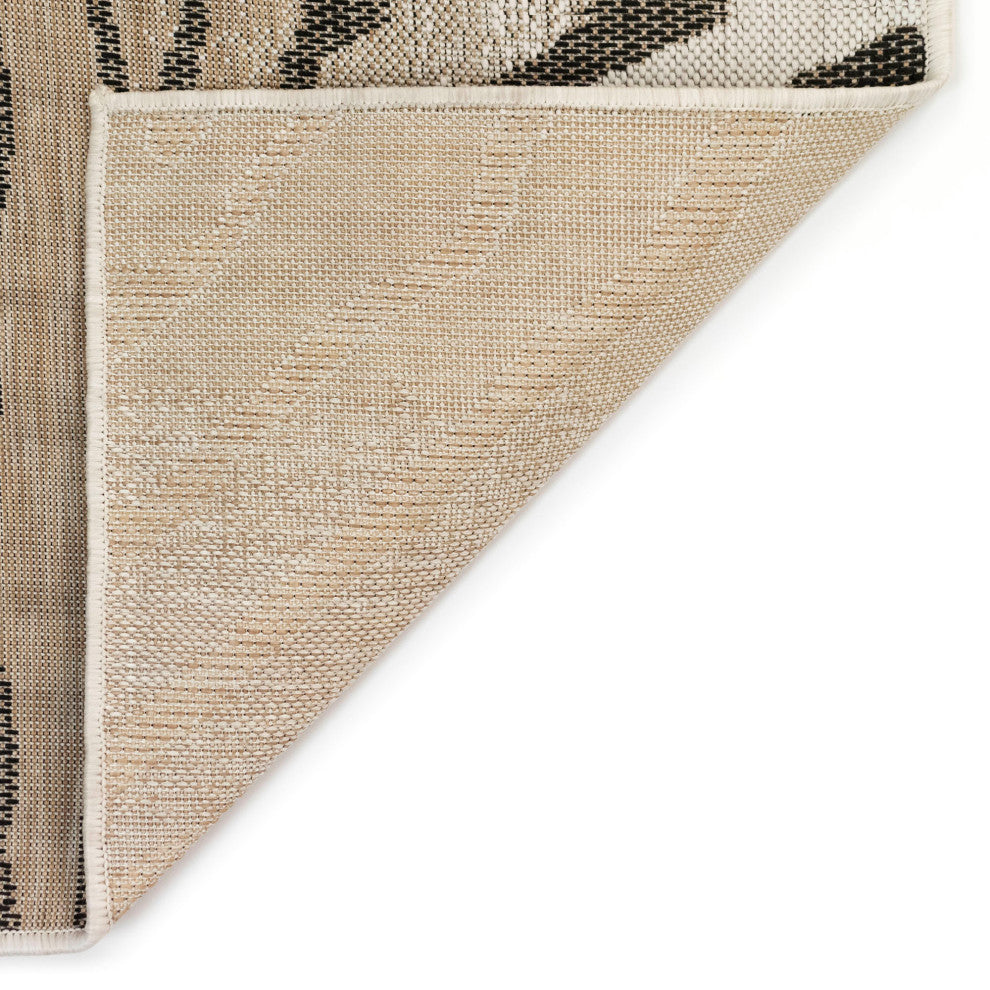 Carmel Zebra Indoor/Outdoor Rug Sand, 7'10"x9'10"