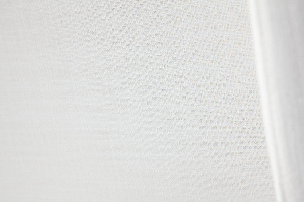 Seattle Queen Bed in White Linen by Diamond Sofa