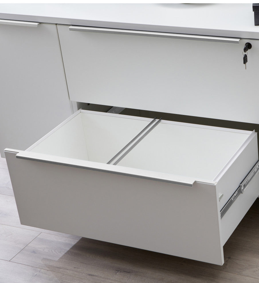 K123 Credenza, White