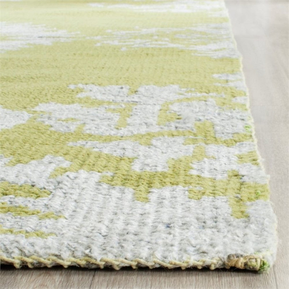 Safavieh Stone Wash 6' X 9' Hand Knotted Rug in Chartreuse