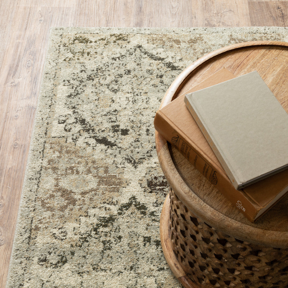 Fleming Distressed Floral Panel Ivory and Grey Area Rug, 6'7"x9'6"