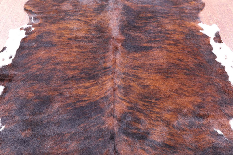 7' 5" X 6' 4" Natural Cowhide Rug C1586