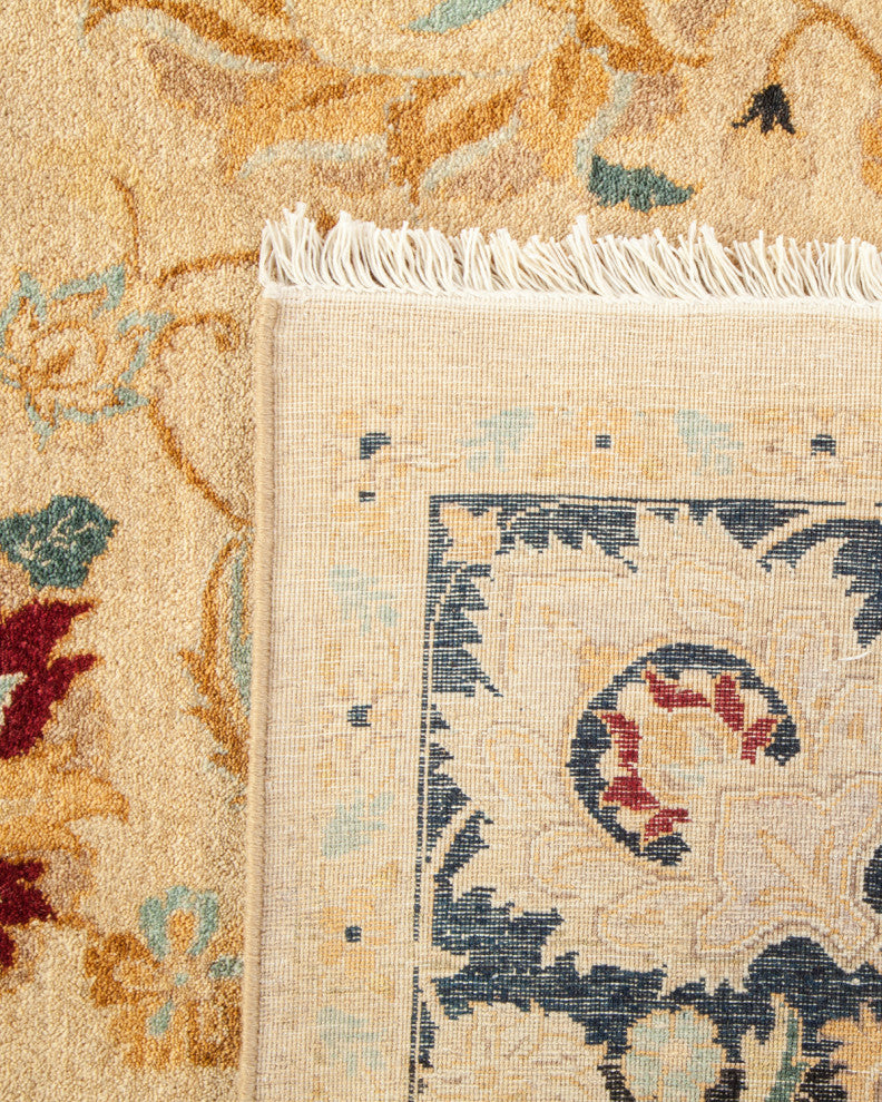 Juniper, One-of-a-Kind Hand-Knotted Area Rug Ivory, 6'2"x9'0"