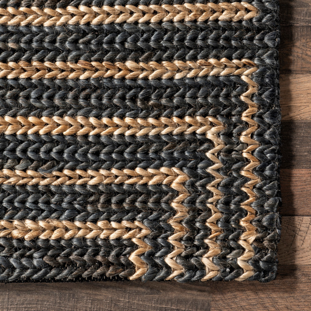 Grassland Handwoven Jute Area Rug, Black 4'x6'