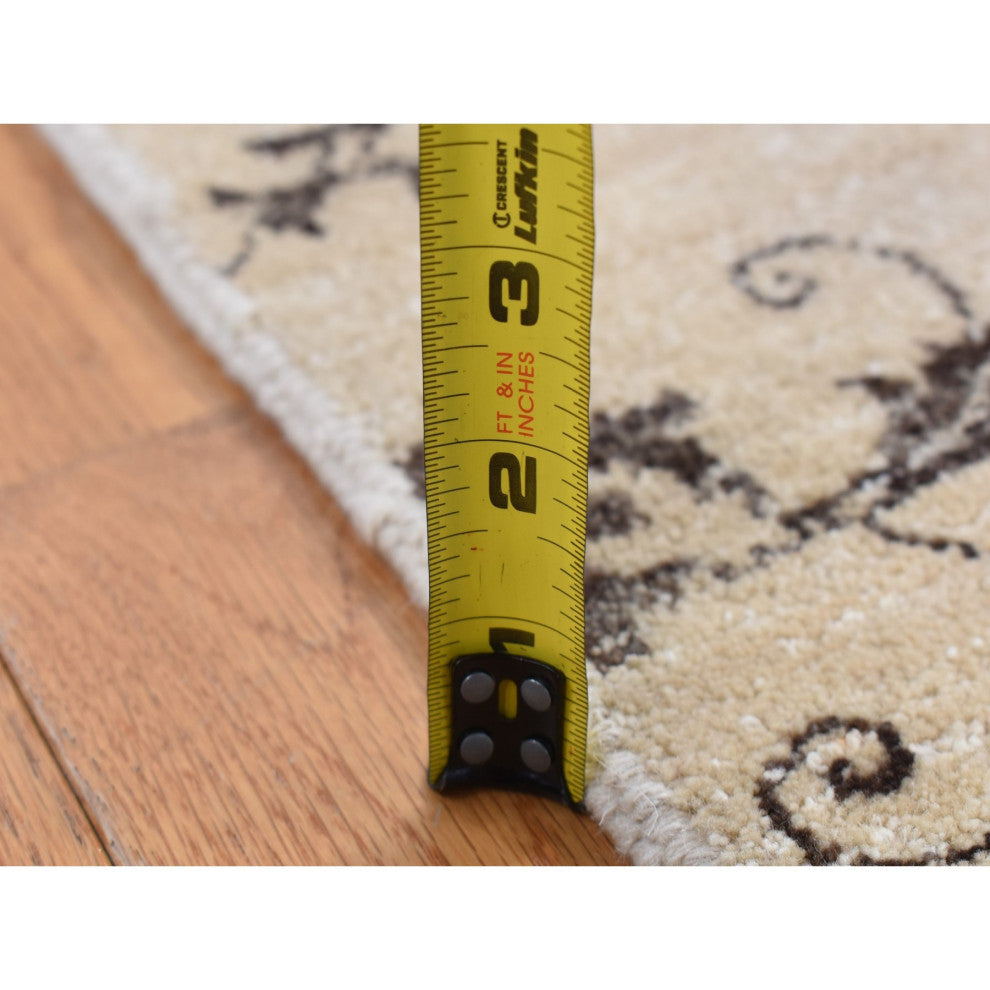 Beige scroll and branch design Hand Knotted Pure Wool Oriental Rug 4'7"x6'4"