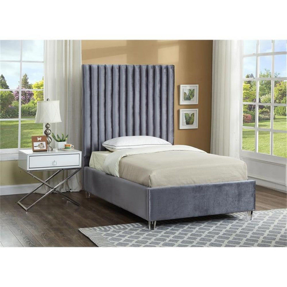 Maklaine Modern 65'H x 44'W x 81'D Solid Wood Tufted Velvet Twin Bed in Gray