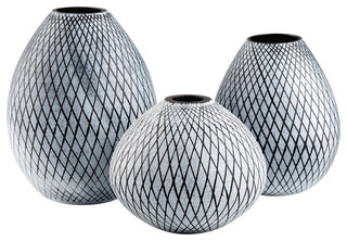 Cyan Design Large Bozeman Vase 11095, Frosted Gray