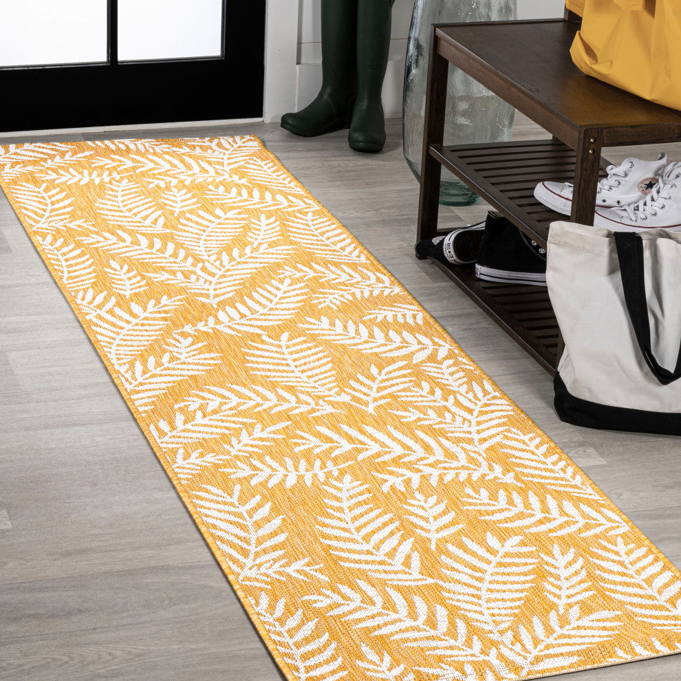 Nevis Palm Frond Indoor/Outdoor, Yellow/Cream, 2x10