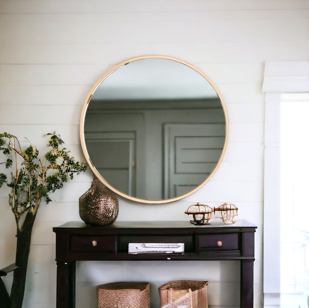 Minimal Gold Oval Mirror
