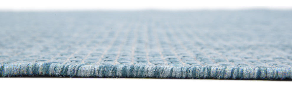 Unique Loom Aquamarine Solid Outdoor 6' 0 x 9' 0 Area Rug
