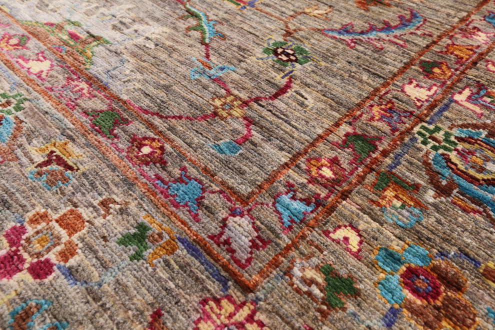 5' 2" X 6' 4" Hand Knotted Persian Tabriz Wool Rug Q7398