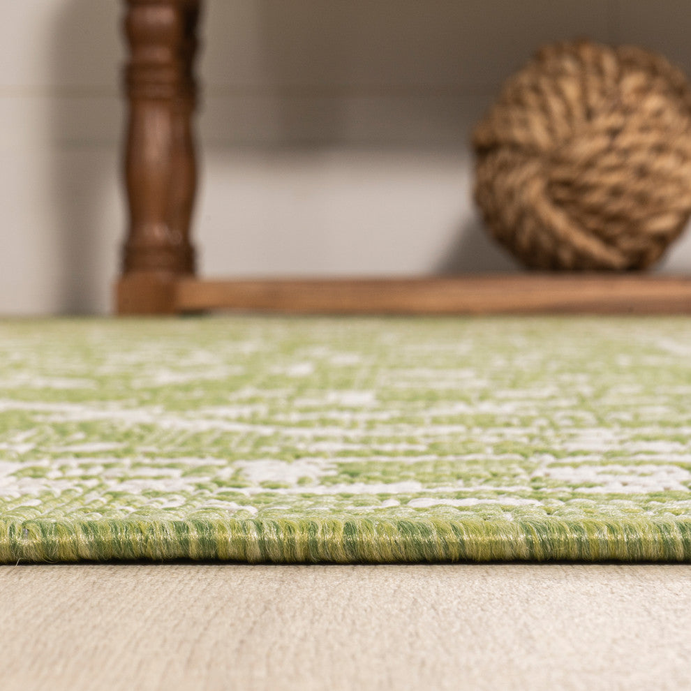 Malta Boho Medallion Textured Weave Indoor/Outdoor, Green/Cream, 5' Square