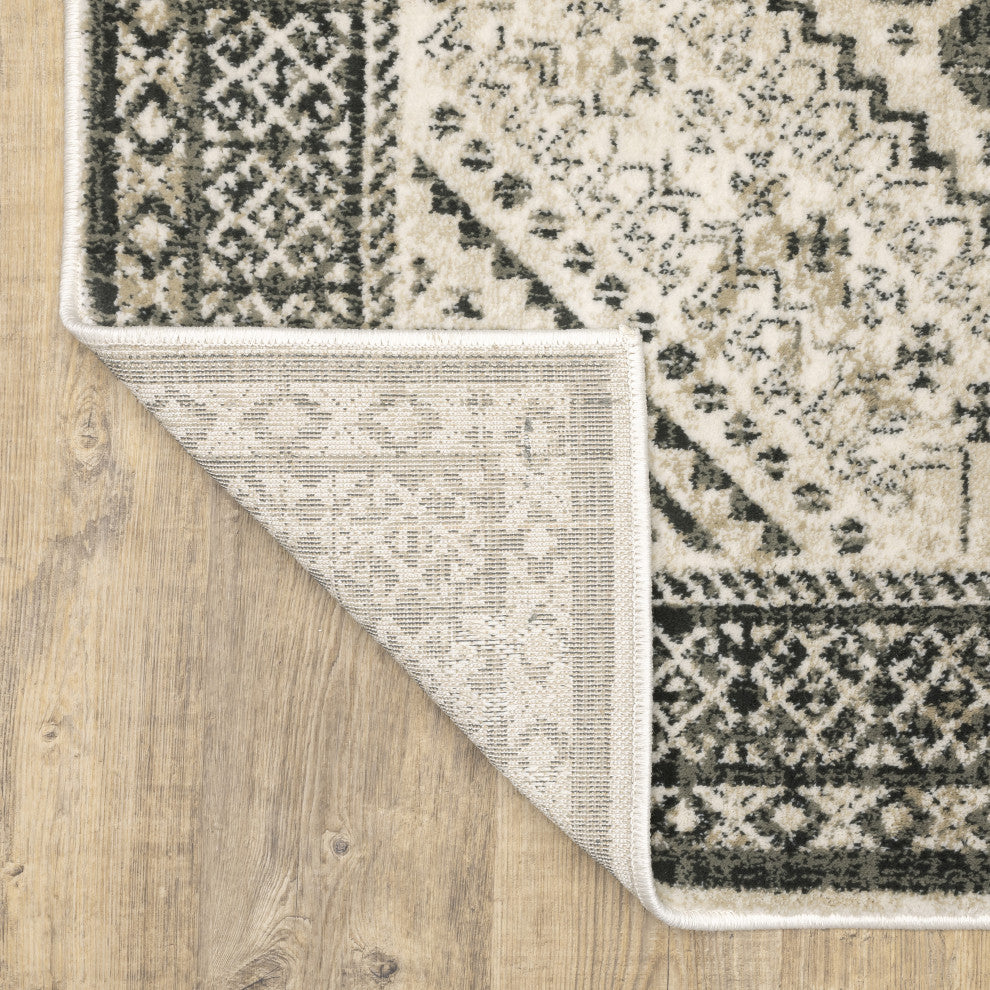 Garson Medallion Border Area Rug, Ivory, 3'10"x5'5"