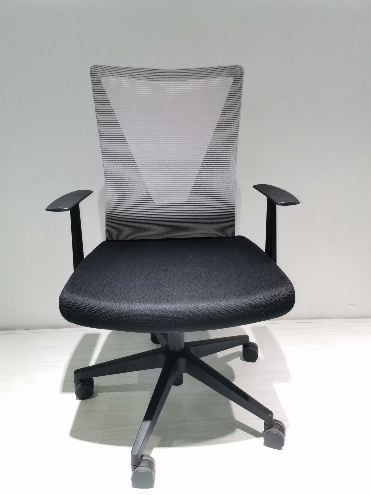 Hobart Low Back Revolving Ergonomic Office Chair, Black