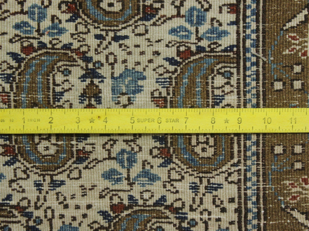 Fine Vintage Amber Ivory Rug