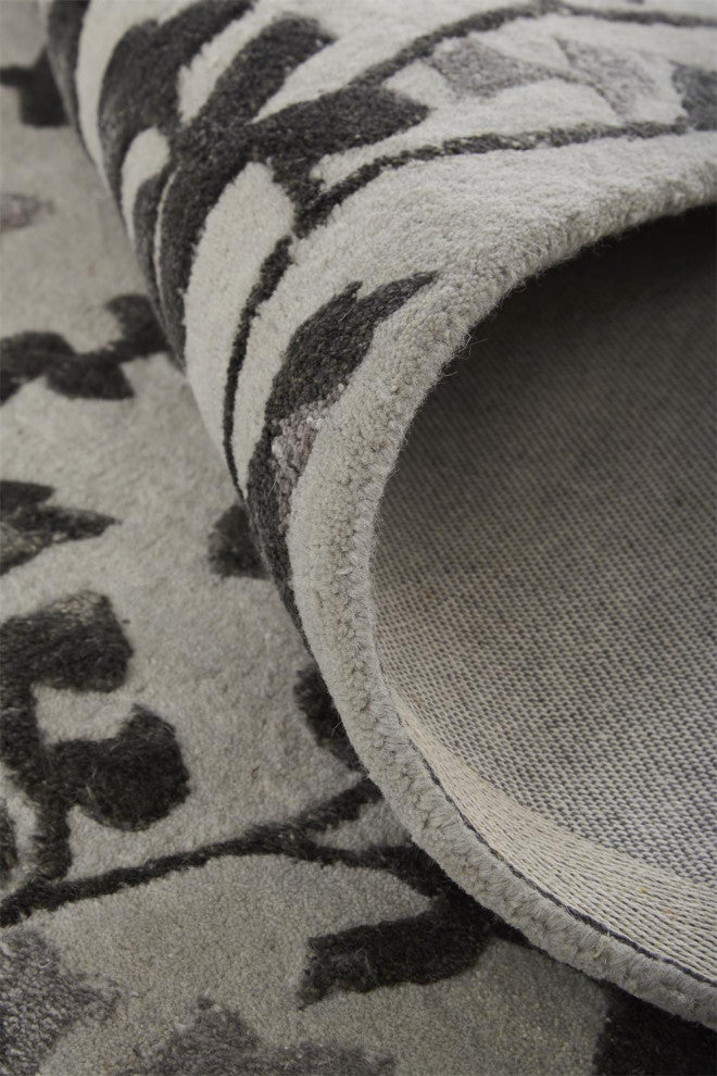 Weave & Wander Khalo High/Low Floral Wool Rug, 5'x8'