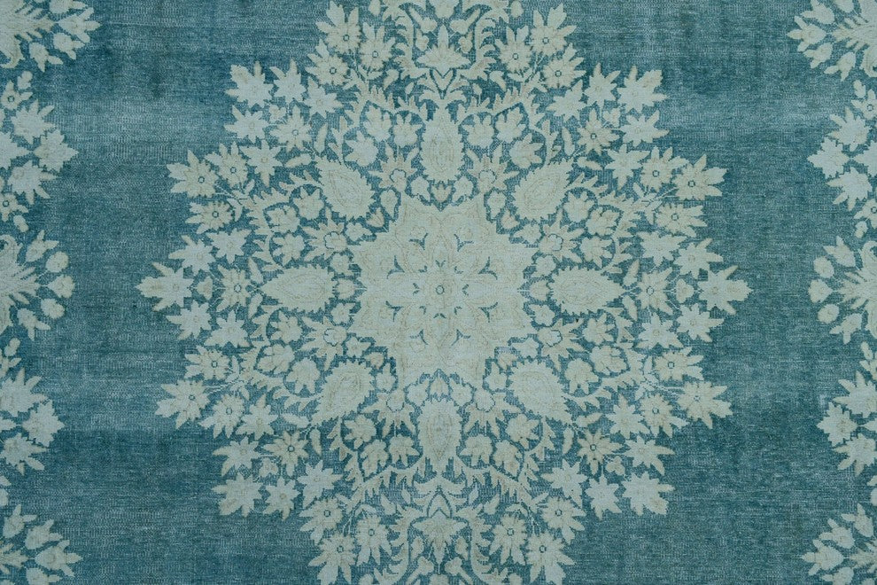 Fine Vintage Distressed Tinsley Blue Rug 9''10"x12''10"