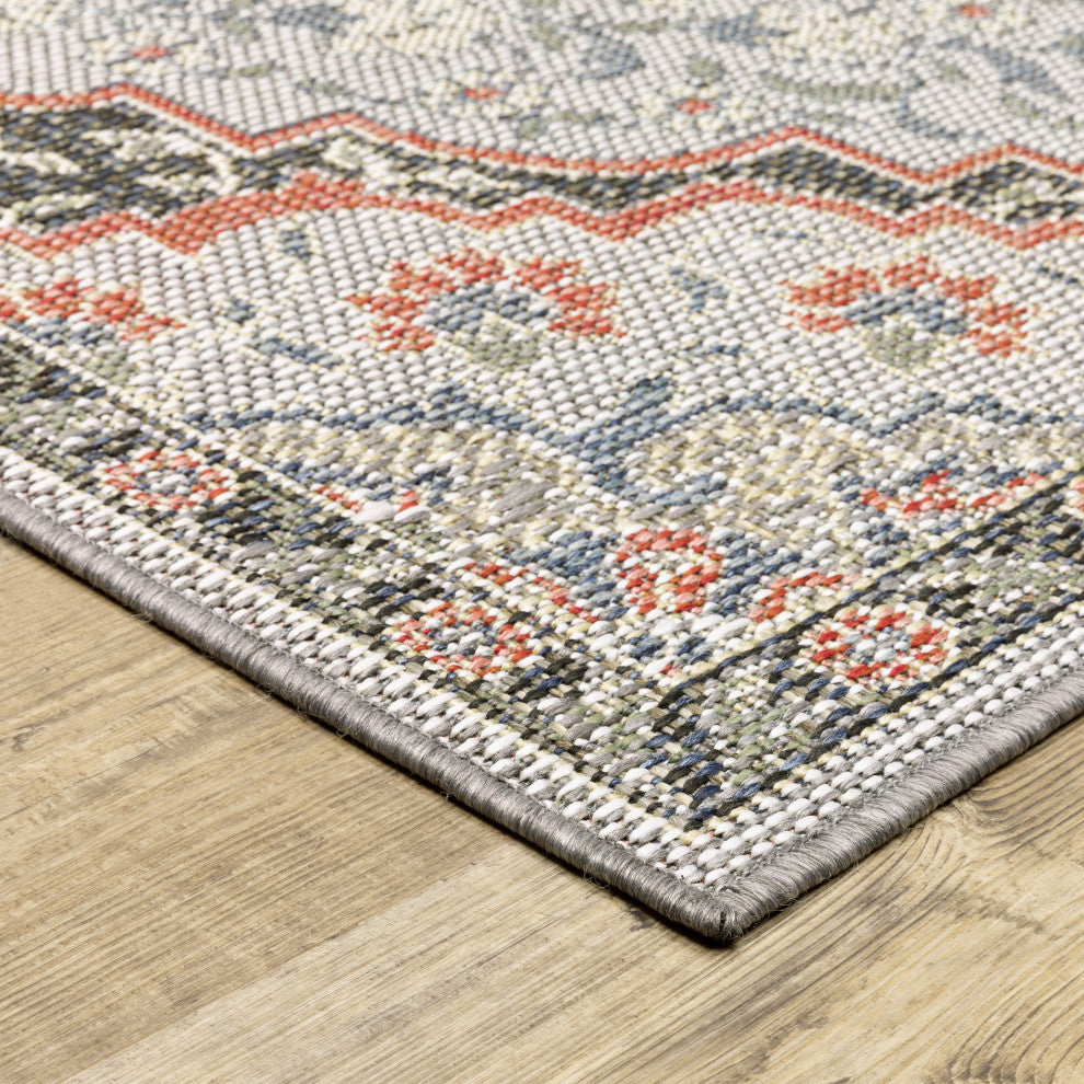 Citron Medallion Indoor/Outdoor Area Rug, 9'10" x 12'10"