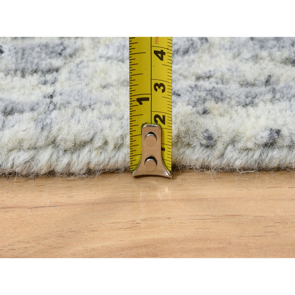 Gray, Jacquard Hand Loomed, Wool And Plant Based Silk, Rug, 2'6" x 12'0"
